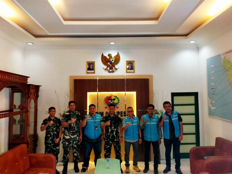 SILATURAHMI— Manajemen PT PLN ULP Painan dan ULP Balai Selasa melakukan kunjungan silaturahmi ke Polres Pesisir Selatan dan Kodim 0311/Pessel, Kamis (18/9).