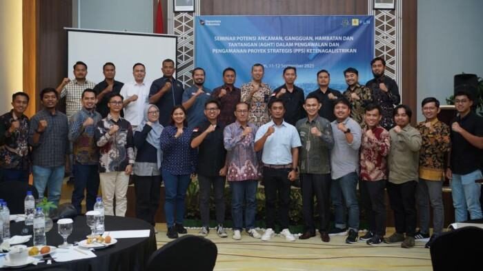 Sinergi PLN dan Kejati Sumbar, Perkuat Pengawalan dan Pengamanan Proyek Strategis (PPS) Ketenagalistrikan di Provinsi Sumatera Barat 1 PLN dan Kejati Sumbar siap berkolaborasi