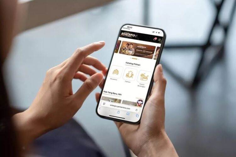 FLATFORM BELANJA—PT Pertamina (Persero) menghadirkan platform belanja (e-commerce) untuk usaha mikro kecil dan menengah (UMKM).