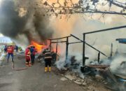 2 Rumah Kayu Ludes Dilalap si Jago Merah