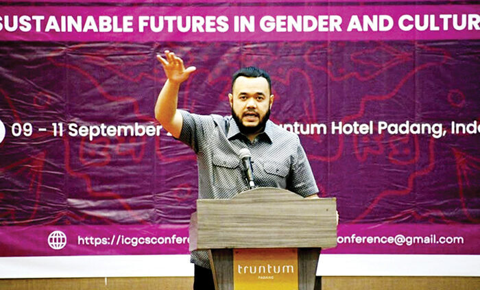 Terjadi Kekerasan, Wako Padang Minta Warga Tekan Tombol ‘Panic Button’ 1 Fadly Amran
Wali Kota Padang