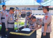 Tingkatkan Kinerja Menuju Polri Presisi, Kapolres Pessel Lantik Lima Pejabat Baru