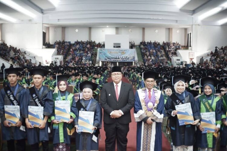 UIN MY Wisuda Sebanyak 1264 Lulusan
