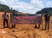 Polres Solok Selatan Pasang Spanduk Larangan Ilegal Mining di Lubuk Ulang Aling