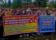 Terkait Tuntutan Guru Honorer, DPRD Solok Selatan Serahkan ke Pemkab Secara Tertulis