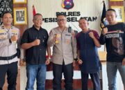 PWI Pessel Dukung Polres Pessel, Aktifkan Siskampling di Nagari – Nagari