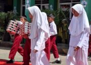 Siswa SDN 09 Pasar Pandan Air Mati Nikmati Program MBG, SPPG 03 Kota Solok Pastikan Kualitas Makanan dan Kebersihan Terjamin