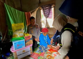 Pelita Kecil di Solok Selatan, Jumat Berkah Kapolres Menyalakan Harapan Warga
