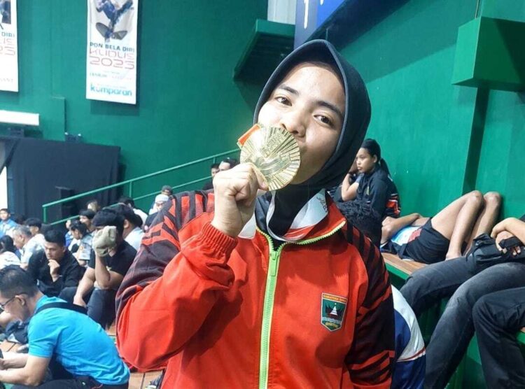 Pegulat Sumbar Yusma Deswita Wakili Indonesia di ISG Riyadh 2025 1 ATLET GULAT— Atlet gulat putri asal Ranah Minang, Yusma Deswita, resmi terpilih memperkuat Tim Nasional Gulat Indonesia pada ajang Islamic Solidarity Games (ISG) 2025 yang akan digelar di Riyadh, Arab Saudi, pada 16–21 November 2025.
