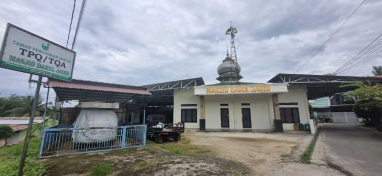 TPQ/TQA Masjid Darul Jadid Koto Lalang Dibobol Maling 1 TPQ/TQA Masjid Darul Jadid Perumahan Pondok Ranah Minang Kelurahan Koto Lalang, Kecamatan Luki Kota Padang.