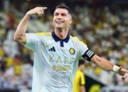 Cristiano Ronaldo Catat Sejarah, Pesepak Bola Pertama dengan Kekayaan Rp16 Triliun