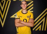 Transfer Marc Guehi Penuh Ketidakpastian, Liverpool Incar Bek Borussia Dortmund Nico Schlotterbeck