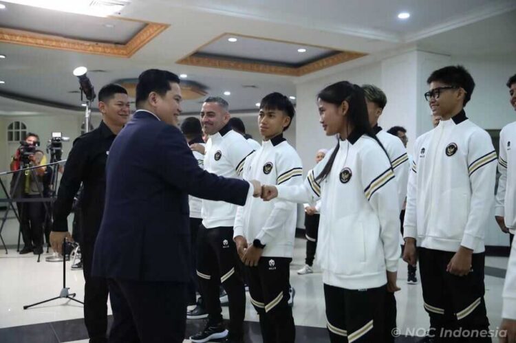 MMA Indonesia Catatkan Sejarah, Siap Tampil di Asian Youth Games 2025 Bahrain 1 PELEPASAN ATLET— Pengukuhan dan Pelepasan Asian Youth Games Bahrain 2025 dan Islamic Solidarity Games Riyadh 2025 di Auditorium Kemenpora, Jakarta.