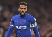 Enam Laga Beruntun Kena Kartu Merah, Reece James Bela Rekan Setim