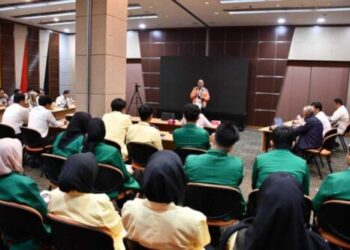 30 Lulusan Perguruan Tinggi Ikuti Program Magang Hub Kemnaker di PT Semen Padang 1 30 Lulusan Perguruan Tinggi Ikuti Program Magang Hub Kemnaker di PT Semen Padang