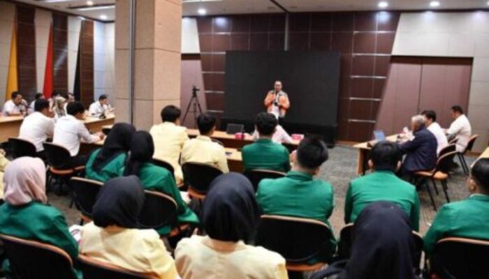 30 Lulusan Perguruan Tinggi Ikuti Program Magang Hub Kemnaker di PT Semen Padang