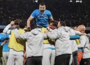 Napoli Kalahkan Inter Milan 3-1, Kembali ke Puncak Klasemen Serie A