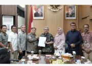 Timsel Serahkan Dokumen Hasil Tes ke DPRD Sumbar, 21 Calon Komisioner KPID Sumbar Melaju ke Ta­hap Fit and Proper Test