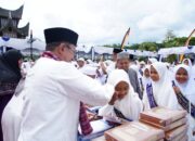 Bupati Eka Putra Terharu, Program Satu Rumah Satu Hafizh Sudah Lahirkan 20.000 Anak Penghafal Quran di Tanah Datar