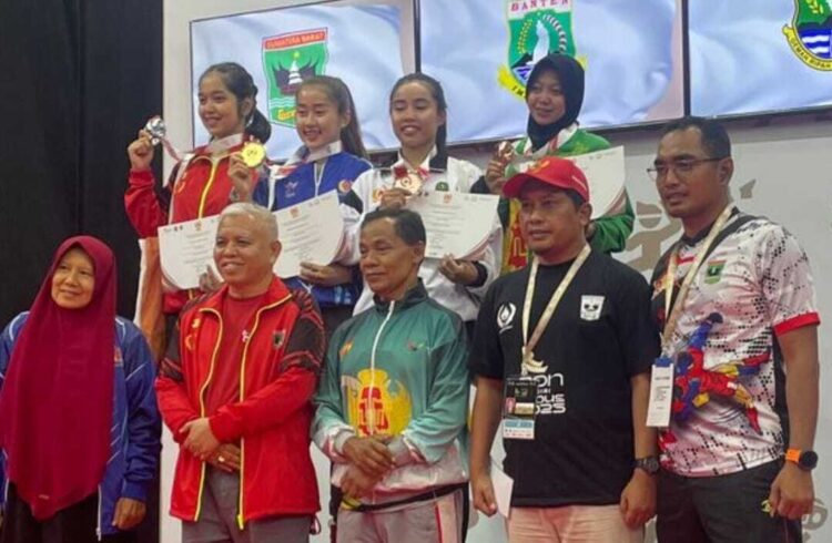 Sambo Sumbar Tambah Satu Perak Lewat Anggun Nurazizah di PON Beladiri II 2025 Kudus 1 IMG 20251020 WA0003