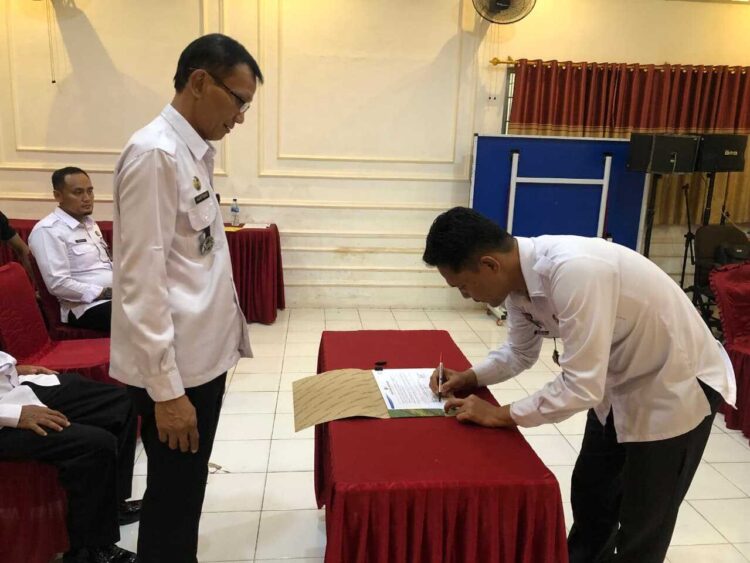 Jaga Integritas dan Keamanan Petugas Rutan Kelas IIB Painan Tanda Tangani Integritas