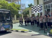 Irjen Pol Gatot Lepas Keberangkatan 15 Jemaah Umrah Polda Sumbar