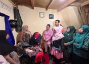 Tunjukkan Kepedulian, PKK Kunjungi Balita Penderita Hidrosefalus