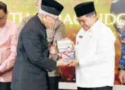 Bupati Agam Apresiasi Peluncuran Buku Autobiografi Aristo Munandar, Teladan Pengabdian Tanpa Batas