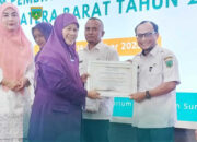 Padang Panjang Terima Penghargaan atas Pengukuhan Tim Pembina Posyandu