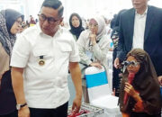 Dukung Hari Penglihatan Dunia, Pemko Bukittinggi dan Gapopin Bagikan 1.000 Kacamata Gratis untuk Pelajar