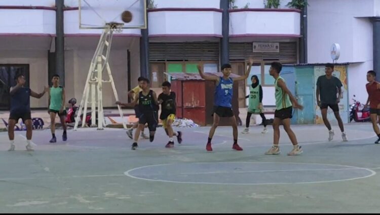 Menunjang Prestasi Atlet Bola Basket, Perlu Pembinaan Lebih Maksimal 1 PEMBINAAN —Klub bola basket di Kota Payakumbuh berharap pembinaan atlet dapat dilakukan lebih maksimal pada tahun 2026 mendatang.