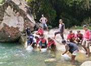 Jaga keseimbangan ekosistem Sungai dan Berikan Manfaat ke Masyarakat, Pertamina Patra Niaga IT Teluk Kabung Lepas 5 Ribu Benih Ikan Garing