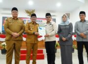 Bupati Eka Putra Sampaikan Tiga Ranperda ke DPRD
