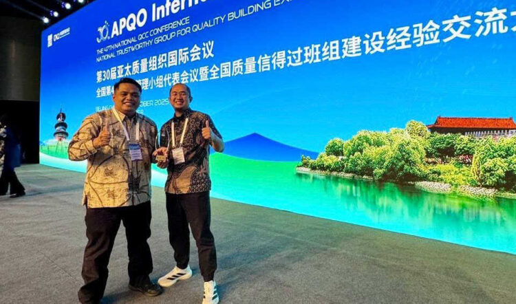 PENGHARGAAN APQA 2025— Tim Nabuang Sarok PT Semen Padang meraih penghargaan tertinggi Four Stars (Bintang 4) pada ajang bergengsi APQO International Conference 2025 yang digelar di Beijing International Convention Center, China, pada 15–17 Oktober 2025 lalu.
