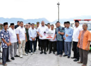 Usai Kunjungan ke Palembayan, Andre Rosiade Serahkan Ambulance dan Resmikan Menara BTS di Tanjung Raya