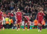 Liverpool Dipermalukan di Anfield, Dihantam PSV 4-1, Slot di Ujung Tanduk