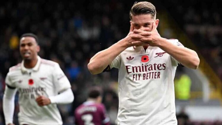 SELEBRASI— Viktor Gyokeres melakukan selebrasi usai mencetak gol ke gawang Burnley pada laga pekan ke-10 Liga Inggris, Sabtu (1/11) malam WIB.