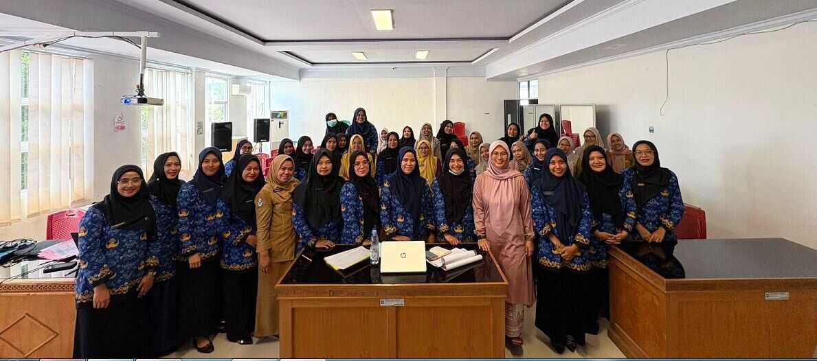 Dinas Kesehatan Pengendalian Penduduk dan Keluarga Berencana Dinkesdaldukkb Kota Sawahlunto melaksanakan kegiatan Evaluasi Pelaksanaan Integrasi Layanan Primer ILP oke