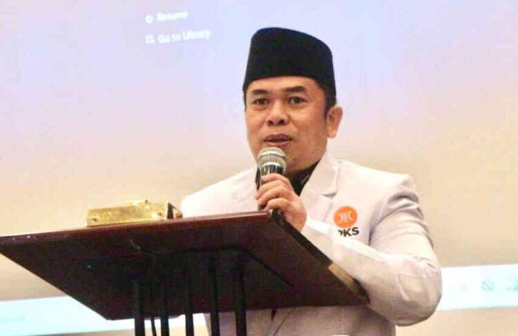 Mulyadi Muslim: Hari Ayah Momentum Perkuat Kehangatan dan Keteladanan dalam Keluarga 1 Mulyadi Muslim
Ketua DPD PKS Kota Padang