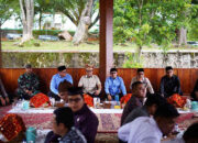 Dijamu Makan Banjamba, Menteri Ekraf RI Puji Masakan Khas Tanah Datar