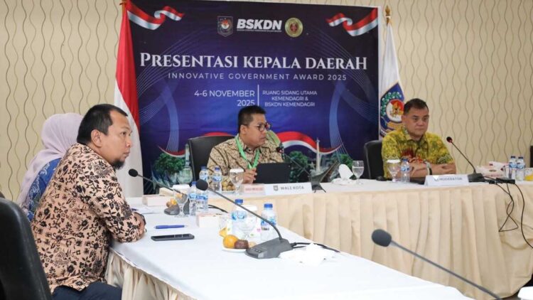 IGA 2025— Wali Kota Padang Panjang, Hendri Arnis paparkan Inovasi Padang Panjang di Ajang IGA 2025.