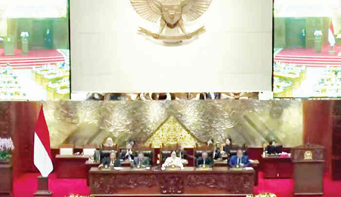 Pengamatan Hakim jadi Alat Bukti di KUHAP Baru, Legislator Ingatkan tidak Perlemah Asas Praduga Tak Bersalah 1 SIDANG PARIPURNA— Sidang Paripurna DPR, Selasa (18/11) mengesahkan RUU KUHAP menjadi Undang-Undang.