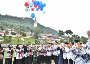 Wali Kota Sawahlunto, Pimpin Upacara Hari Guru Nasional dan HUT PGRI Tahun 2025