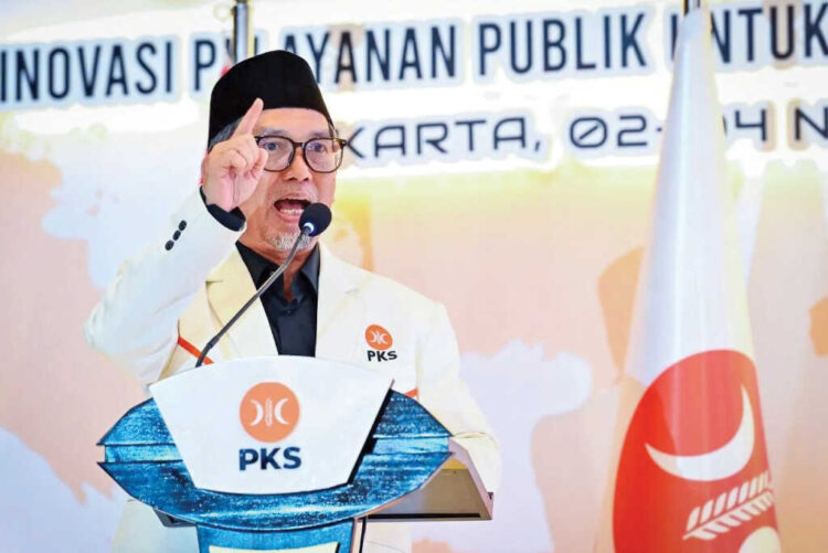 Almuzzammil Ingatkan Seluruh Pejabat Publik dari PKS Harus Bersih, Terus Dukung Program Presiden 1 Presiden PKS Almuzzammil Yusuf
