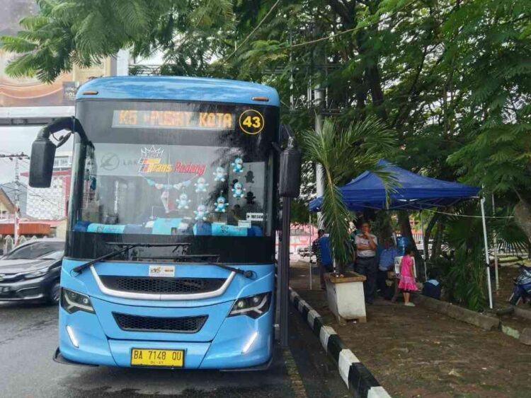 Korupsi di Tubuh Perumda PSM Padang, Siapa yang Salah?.... 1 Trans Padang jurusan Indarung