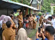 Pemko Salurkan Bantuan UEP Untuk Warga Difabel di Silungkang