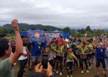 Taklukkan SSB Balai Baru di Laga Final U12, SSB Ripans Raih Piala Wali Kota Padang