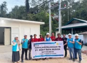 PLN ULP Sitiung Lakukan Penyalaan Pelanggan TM 240.000 VA untuk PT Bukit Raya Mudisa