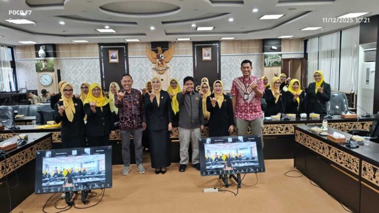 MUSPROV PERWOSI— Pengprov Perwosi Sumbar resmi menggelar Musprov Perwosi ke II Tahun 2025 di Ruangan Khusus Setwan DPRD Provinsi Sumatera Barat.