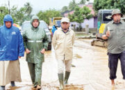 Solok Kembali Dilanda Banjir, Retakan Besar di Bukit Limbang Picu Kepanikan Warga